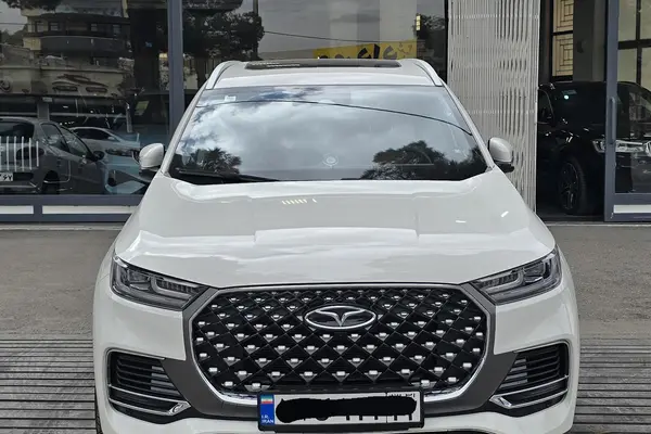 فونیکس، تیگو 8 پرو هیبرید (F8 PRO PHEV)