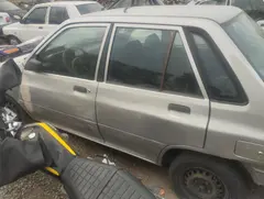 پراید، صندوق دار