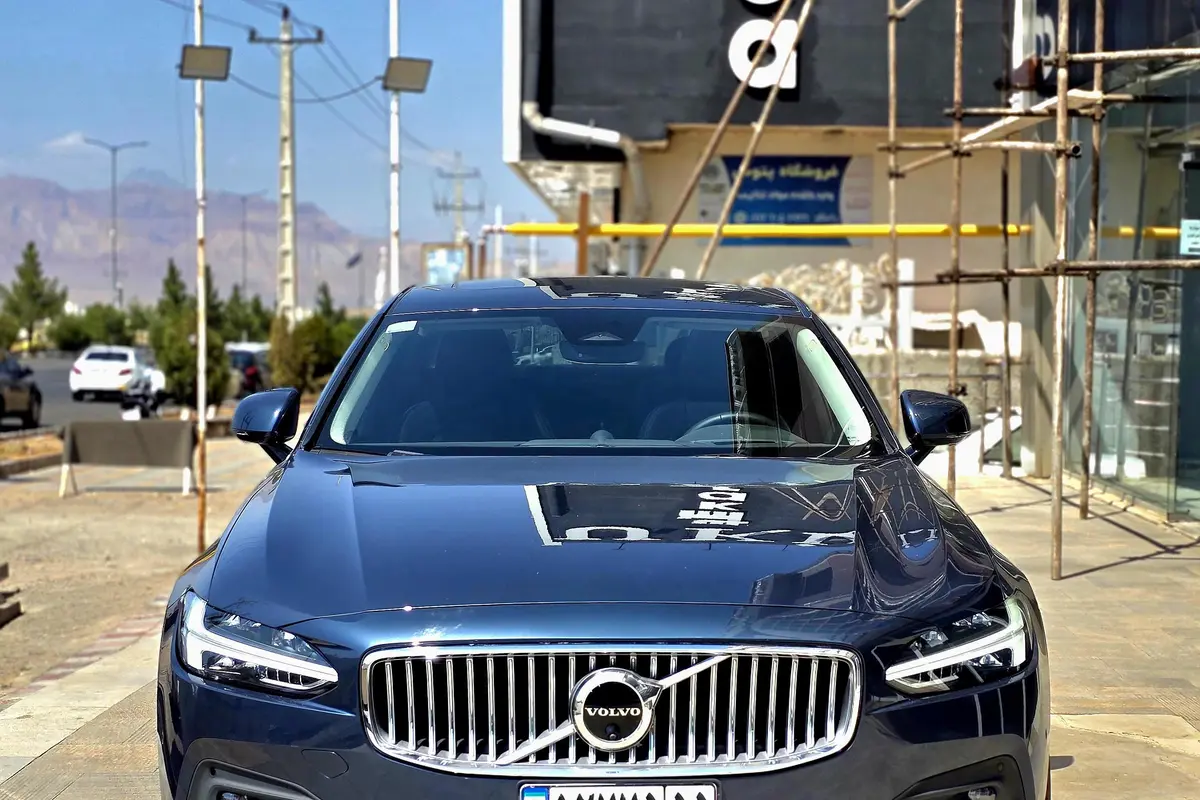 ولوو،  S90