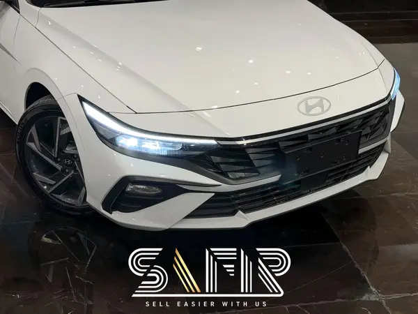 هیوندای، النترا