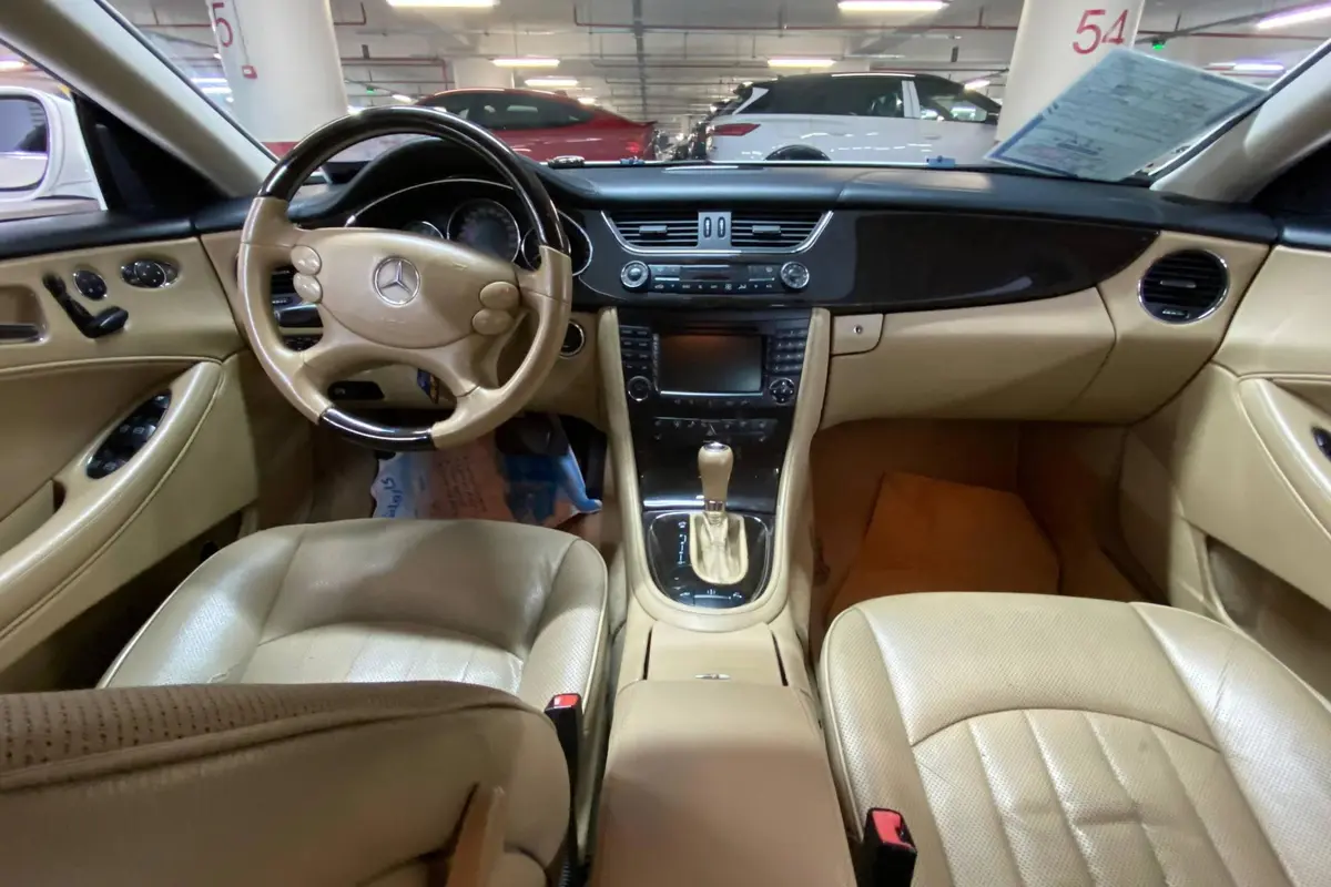 بنز،  کلاس CLS