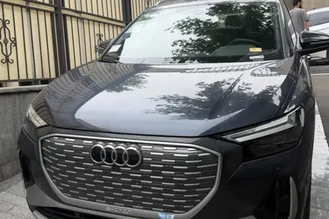 آئودی، Q4 e-tron