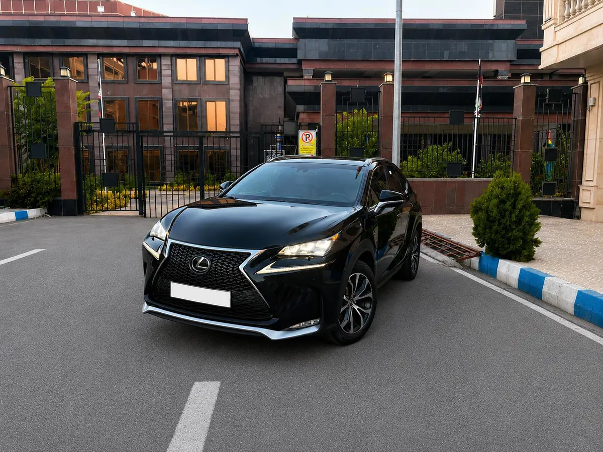 لکسوس،  NX