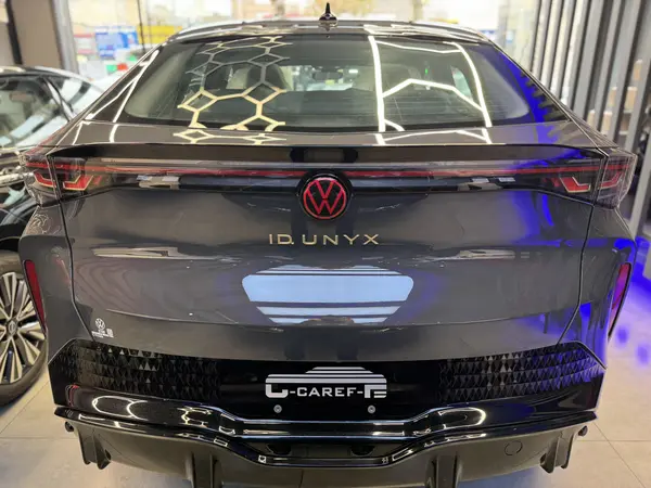 فولکس، آی دی یونیکس