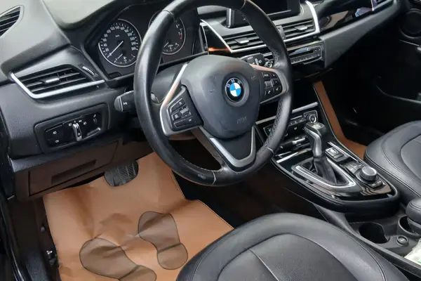 ب ام و، سری 2 اکتیوتورر