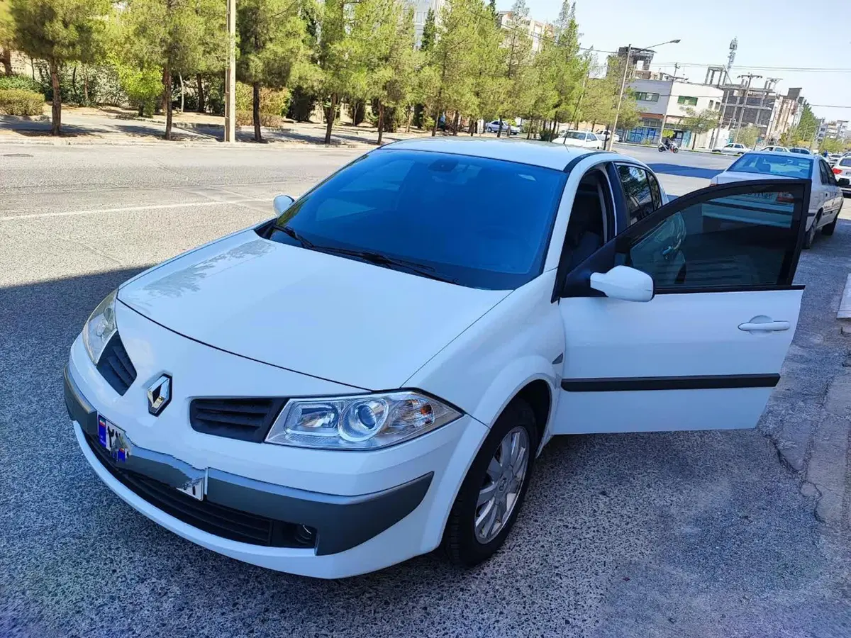 رنو،  مگان (مونتاژ)
