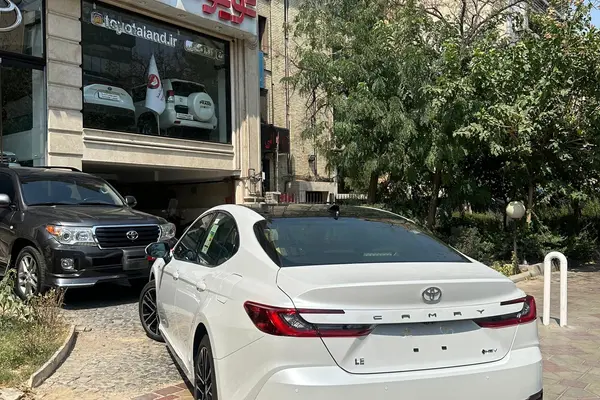 تویوتا، کمری هیبرید