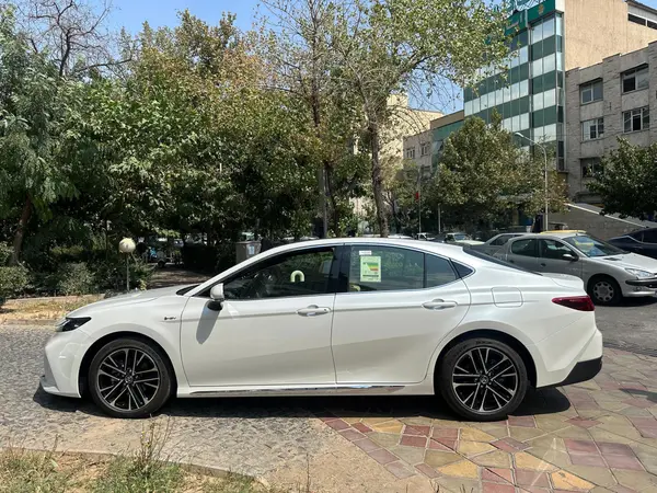 تویوتا، کمری هیبرید