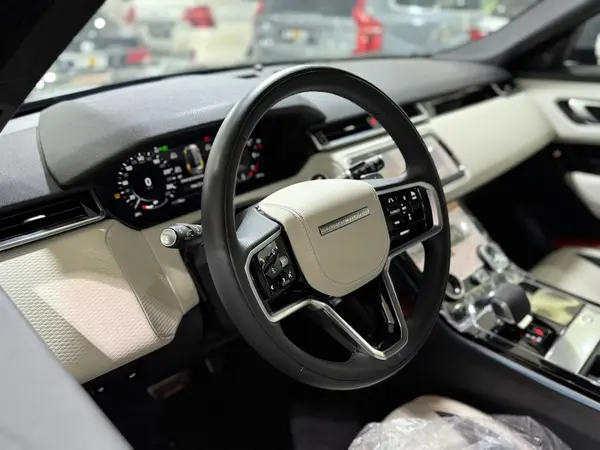 لندرور، رنجرور ولار