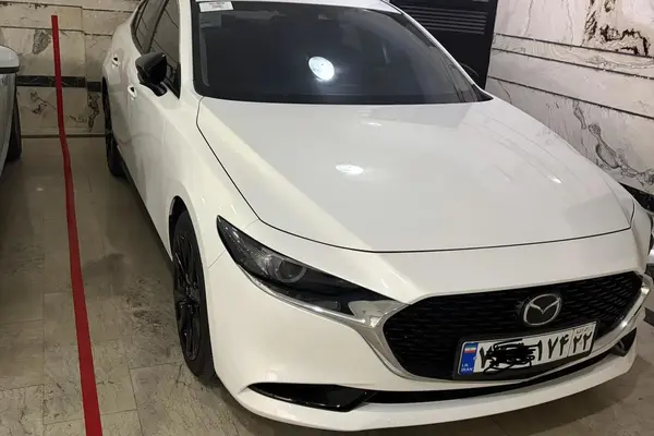 مزدا، 3 وارداتی