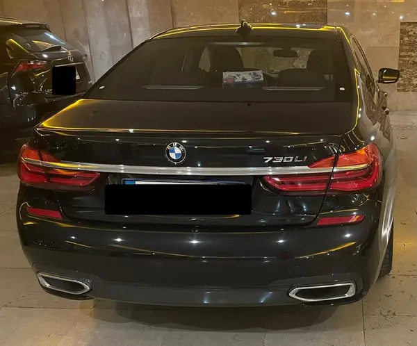 ب ام و، سری 7