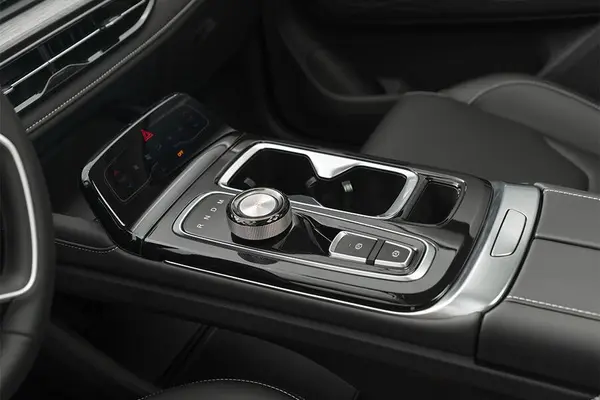 کی ام سی، SR6