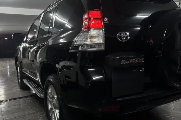 تویوتا، پرادو  چهار در