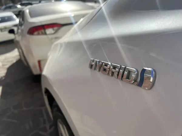 تویوتا، کمری هیبرید