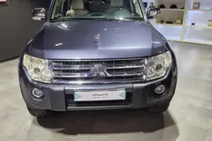 میتسوبیشی، پاجرو چهار در