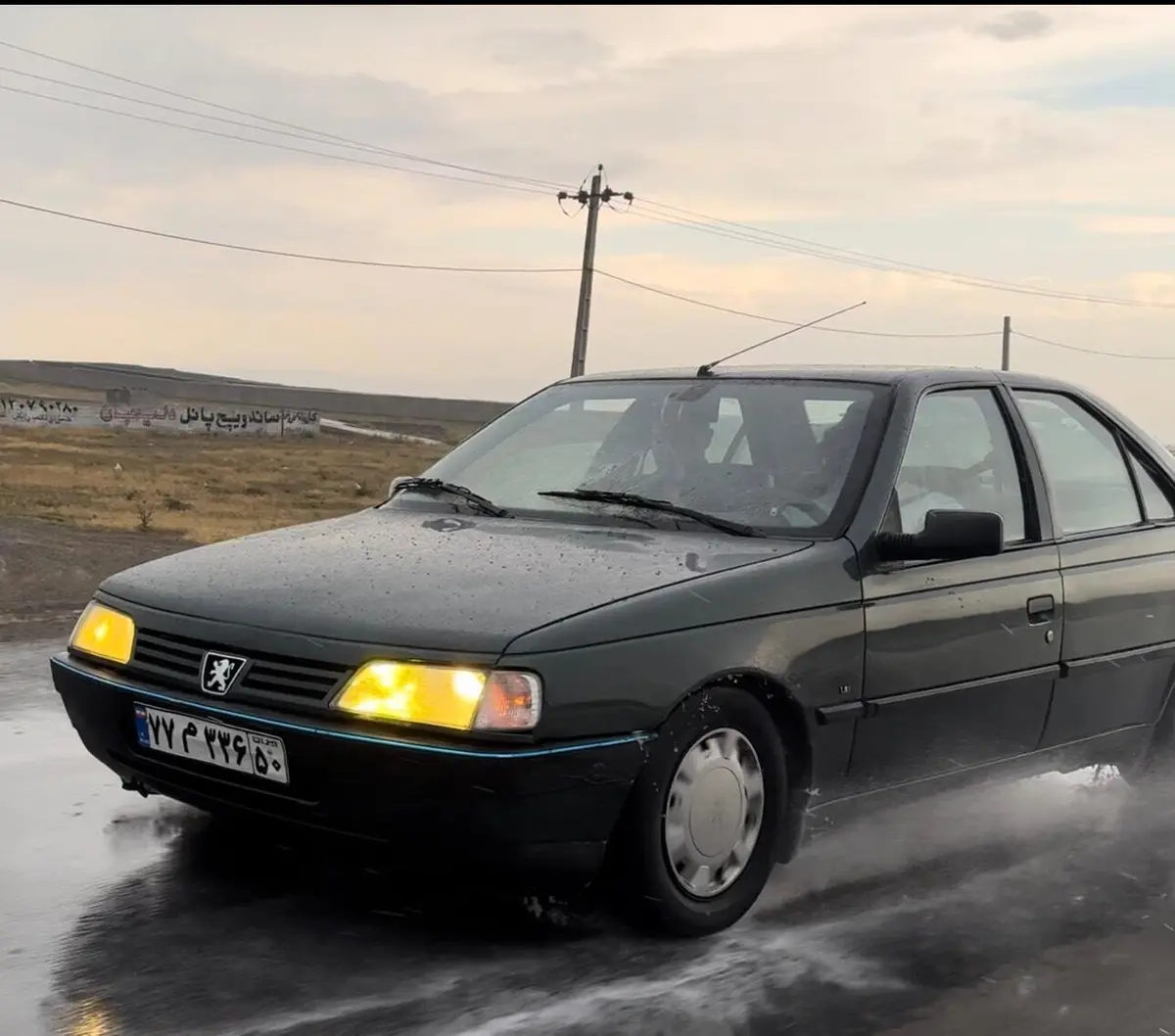 پژو،  405