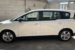 بستیون، نات