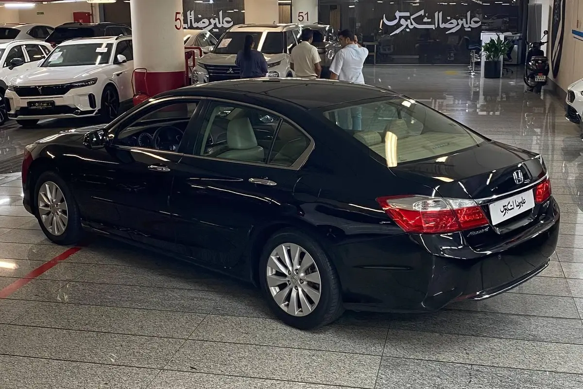 هوندا  آکورد