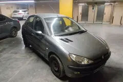 پژو، 206