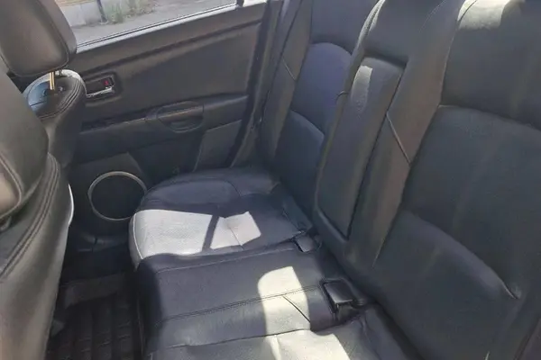 مزدا، 3 قدیم