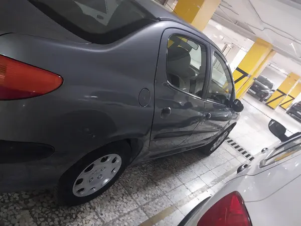 پژو  206 SD