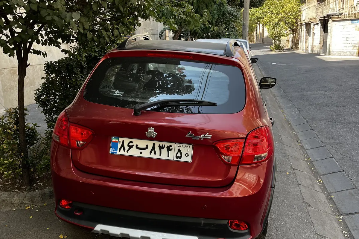کوییک،  دنده ای R