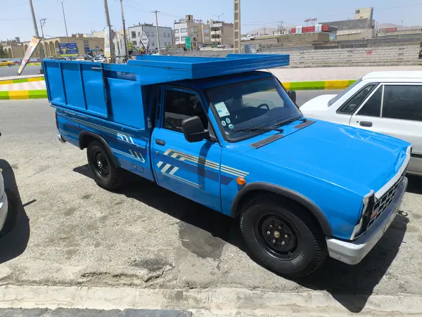 زامیاد، وانت نیسان