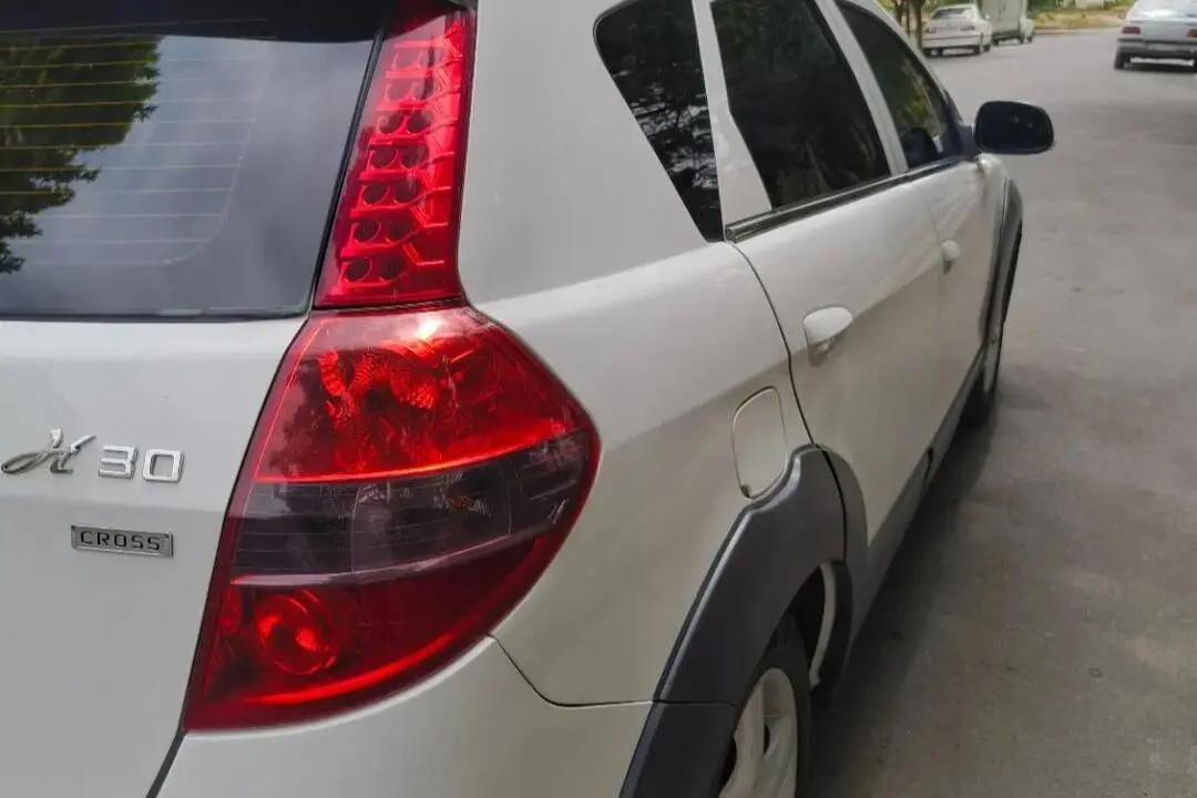 دانگ فنگ،  H30 کراس