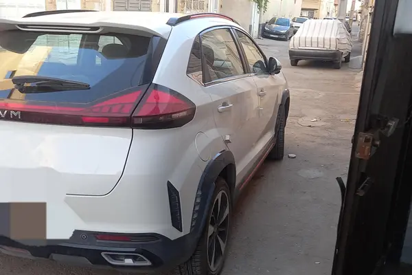 ام وی ام  X33 کراس