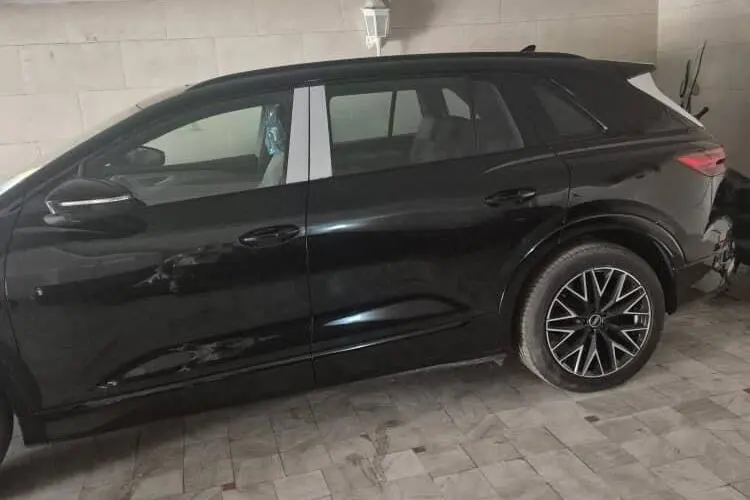 آئودی،  Q5 e-tron