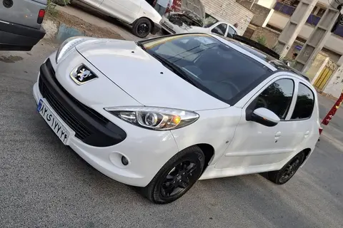 پژو، 207