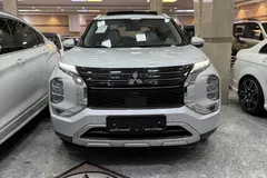 میتسوبیشی، اوتلندر