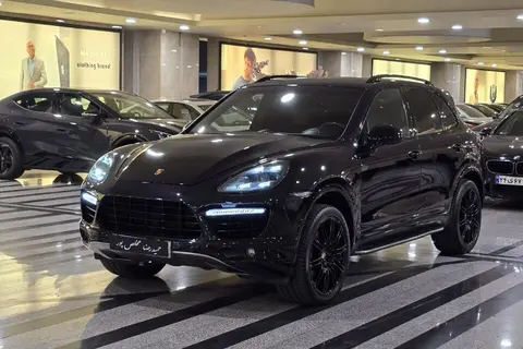 پورشه، کاین