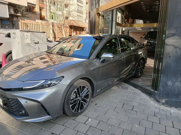 تویوتا، کمری هیبرید