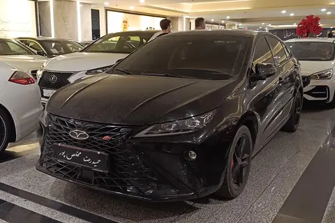 فونیکس، آریزو 6 جی تی (Z6 GT)