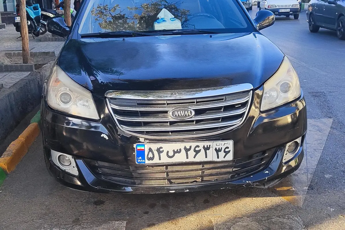 ام وی ام،  550