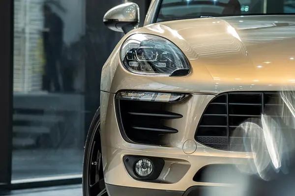 پورشه، ماکان