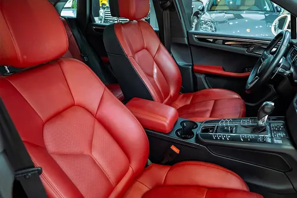 پورشه، ماکان