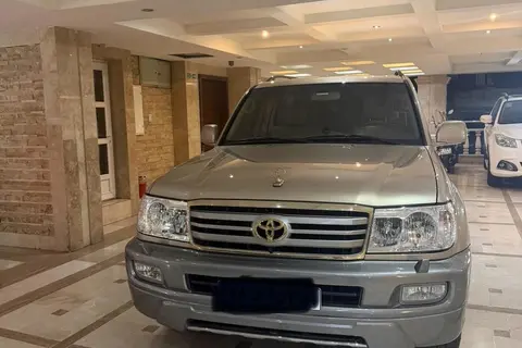 تویوتا، لندکروز چهار در