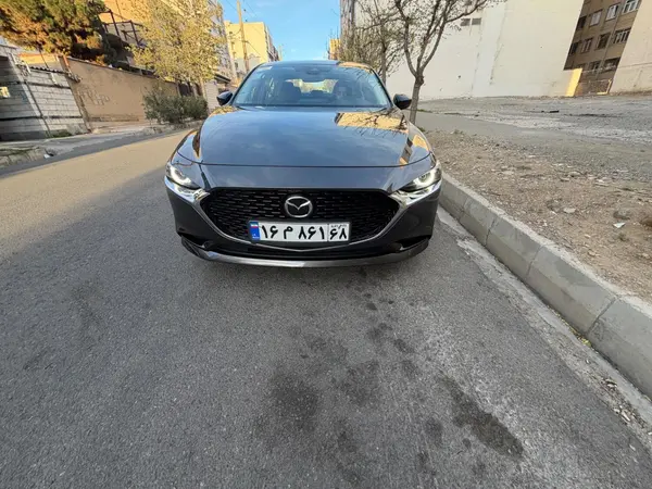 مزدا، 3 وارداتی