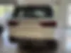 لکسوس،  LX