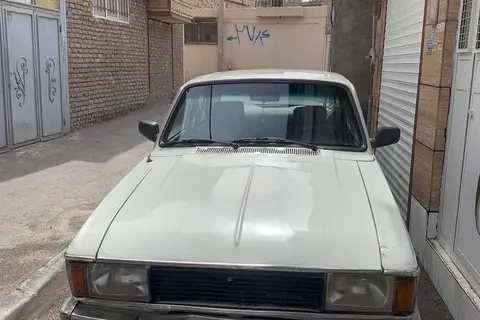 پیکان، سدان