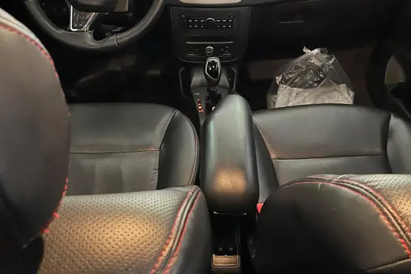 کوییک، R پلاس