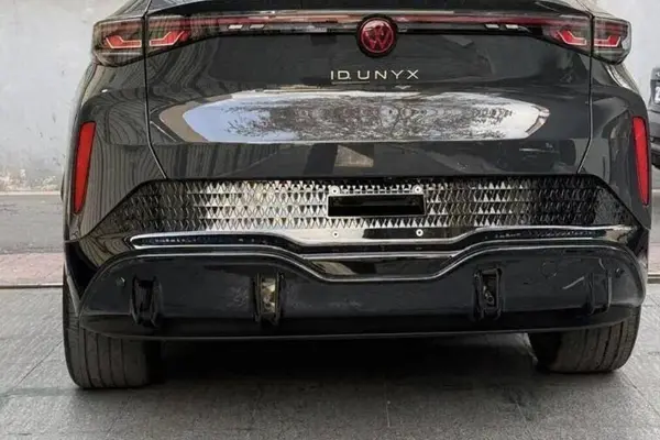 فولکس، آی دی یونیکس