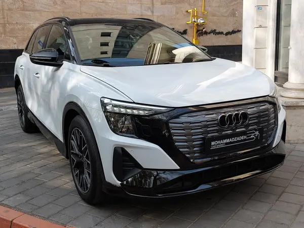 آئودی، Q5 e-tron