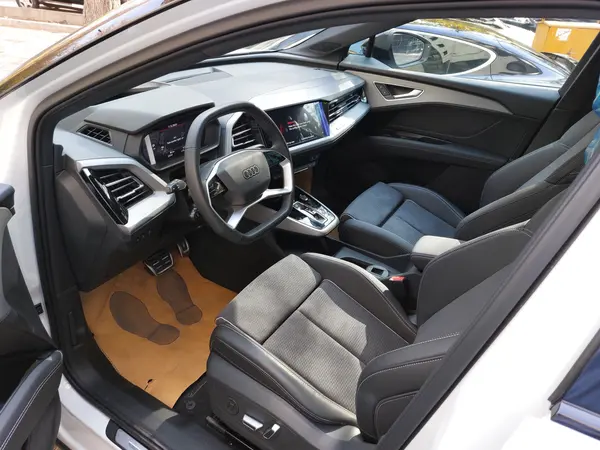 آئودی، Q5 e-tron