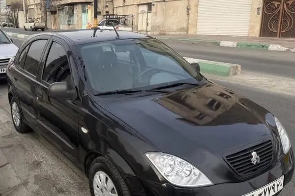 تیبا، هاچ بک