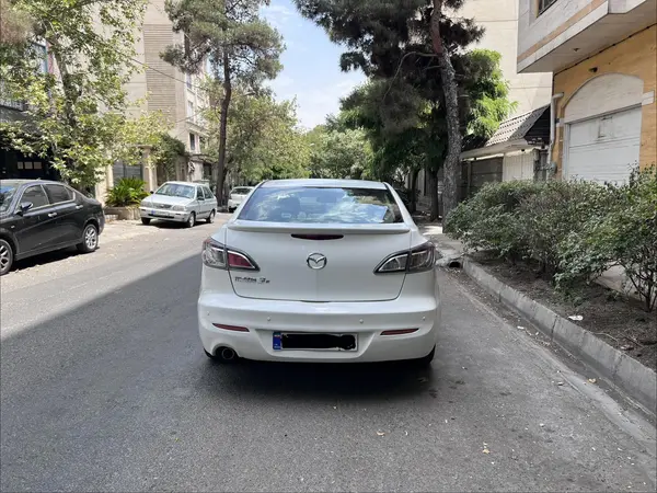 مزدا  3 نیو صندوق دار