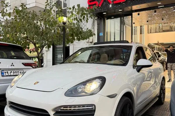 پورشه، کاین