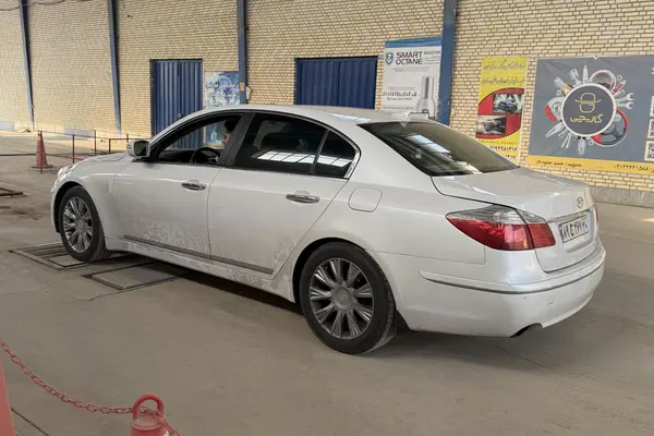 هیوندای، جنسیس